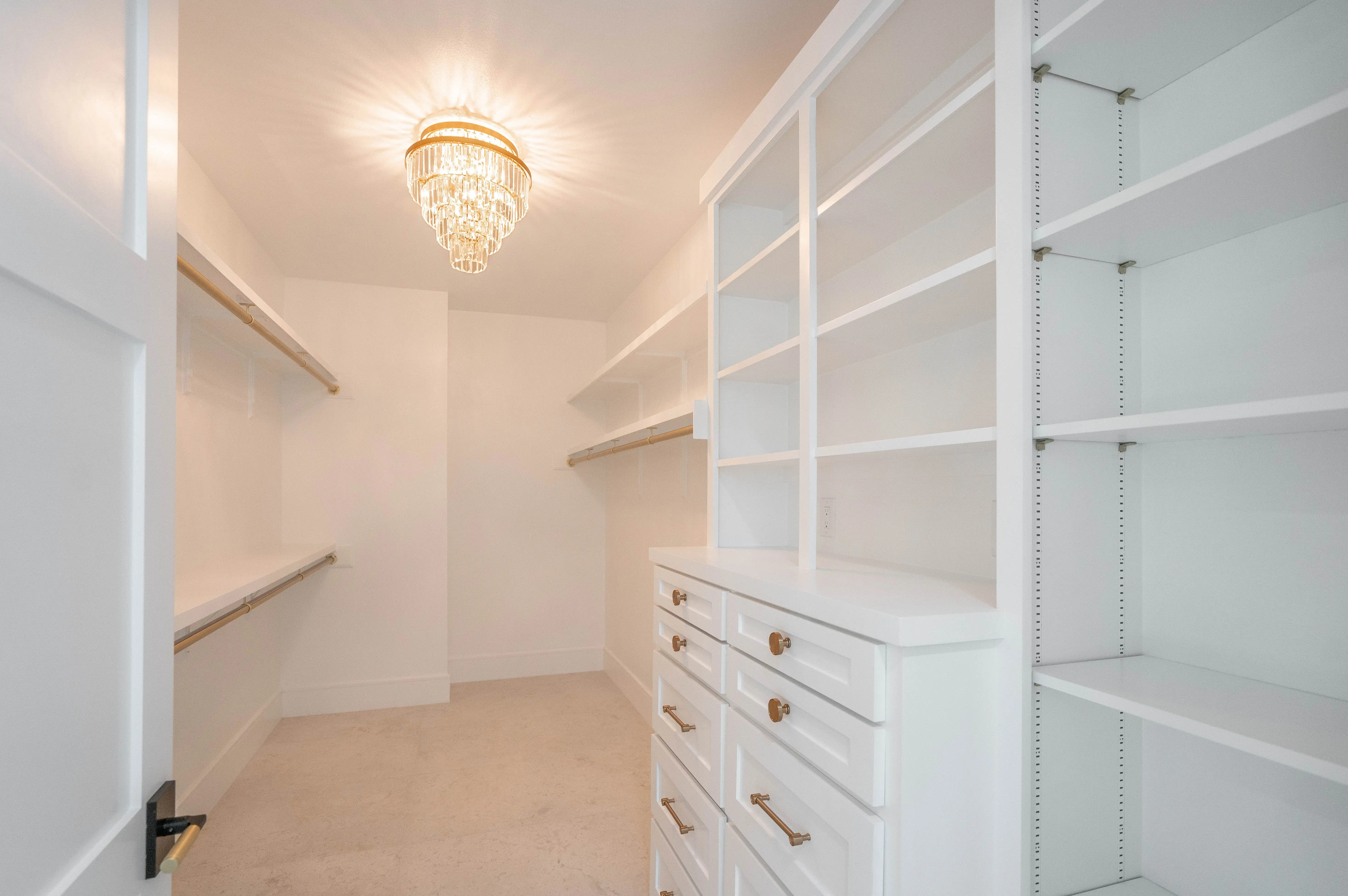 Cabinet materials and built-in storage Midland TX