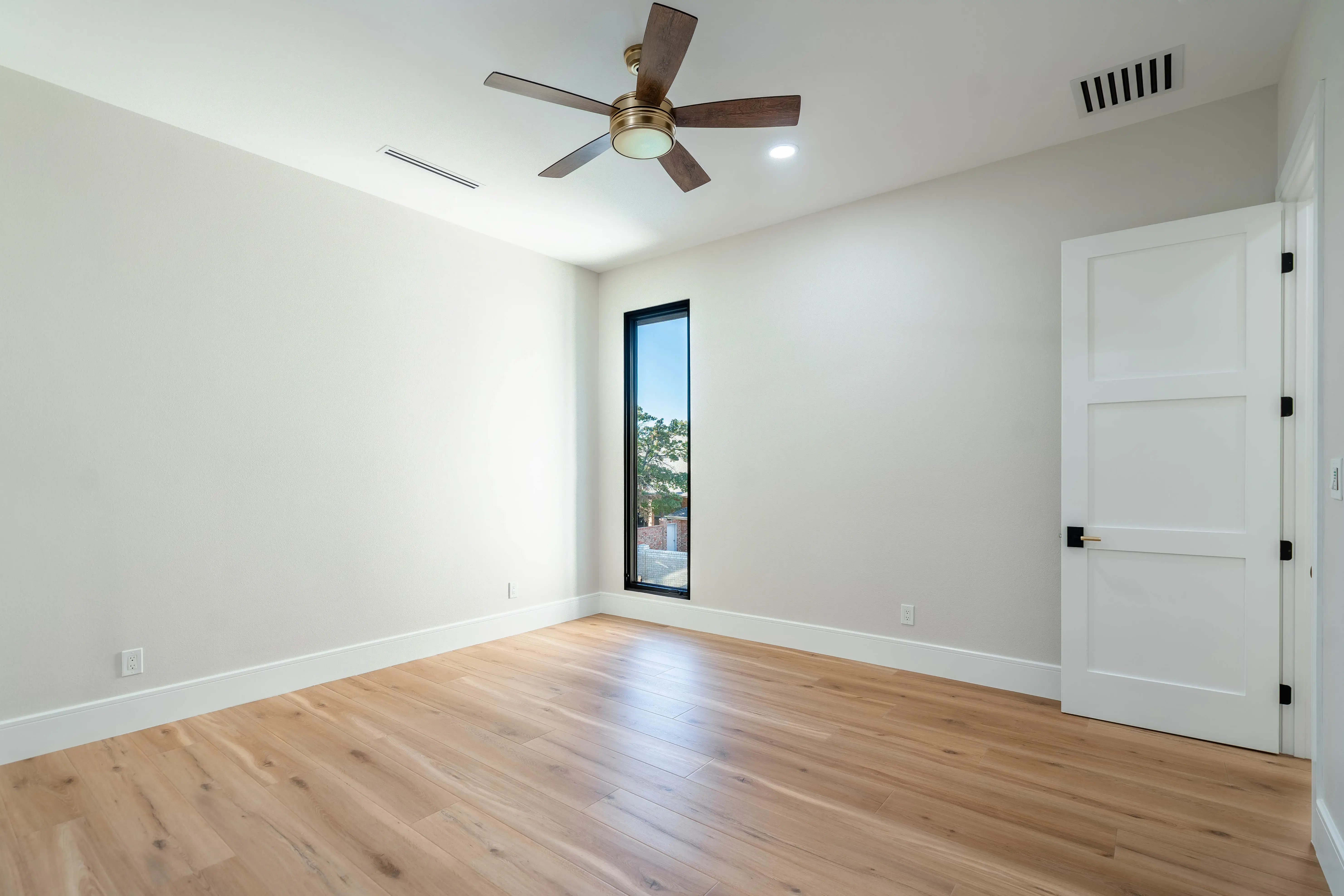 Door repair and installation Midland TX