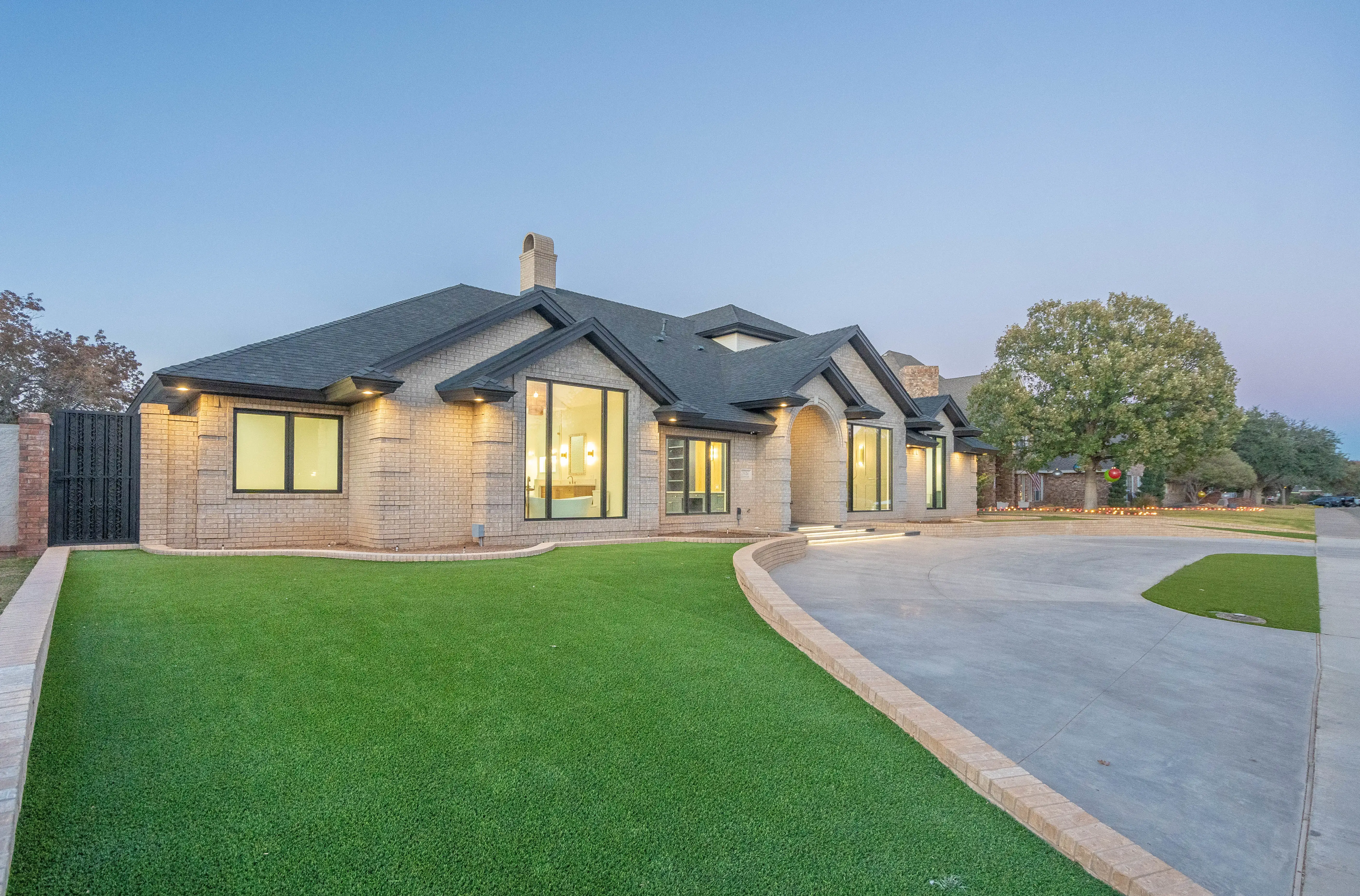 Landscaping professional in Midland TX